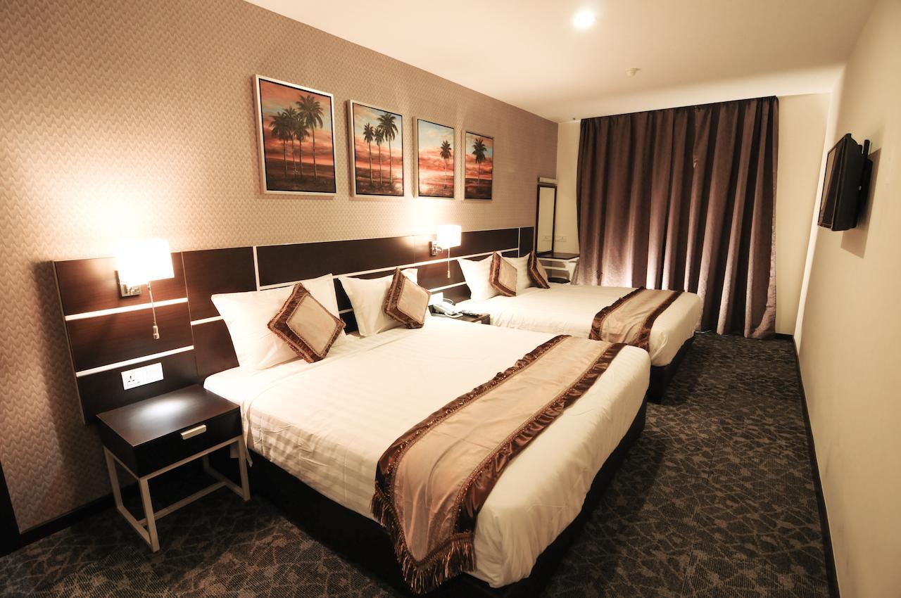 K Garden Hotel Parit Buntar Quarto foto