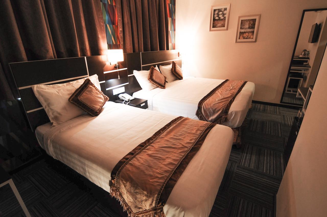 K Garden Hotel Parit Buntar Exterior foto