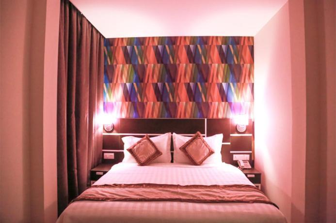 K Garden Hotel Parit Buntar Exterior foto